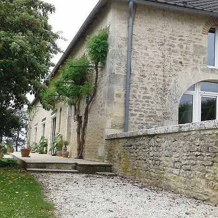 Holiday home Gite Des Pas De Renards